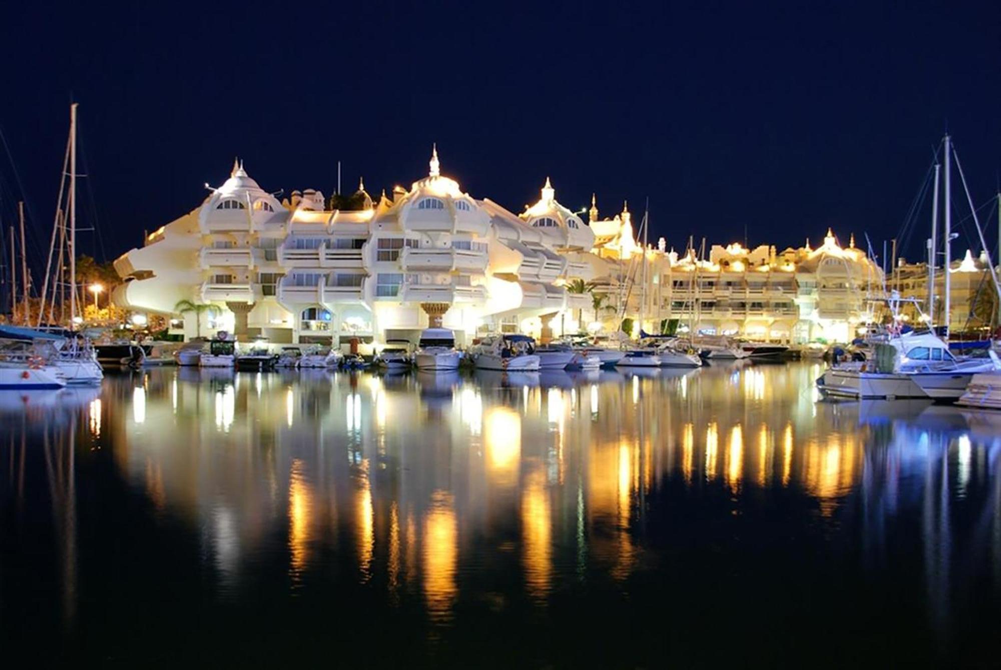 Skysea Benalmadena Puerto Marina Apartment Ngoại thất bức ảnh