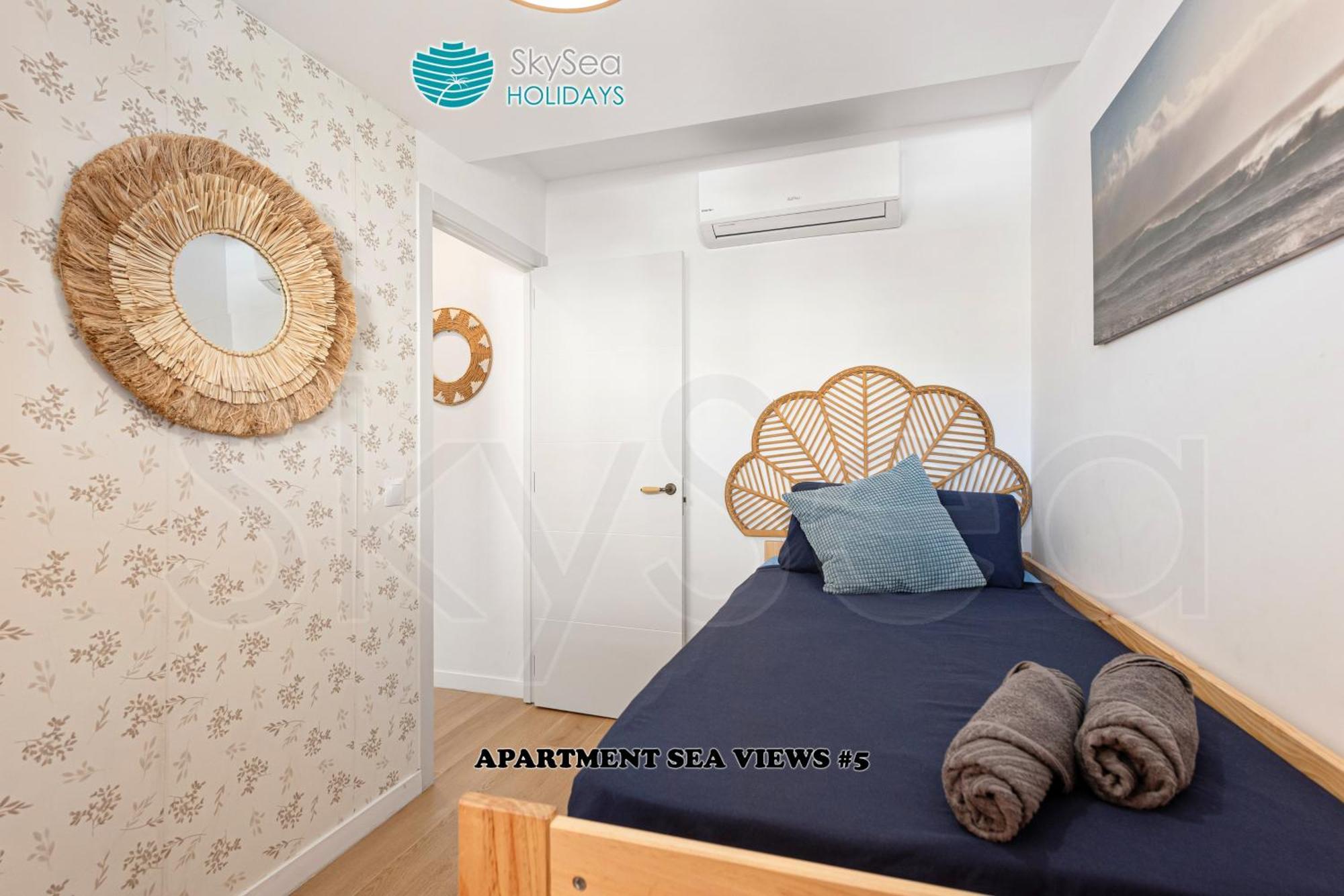 Skysea Benalmadena Puerto Marina Apartment Ngoại thất bức ảnh